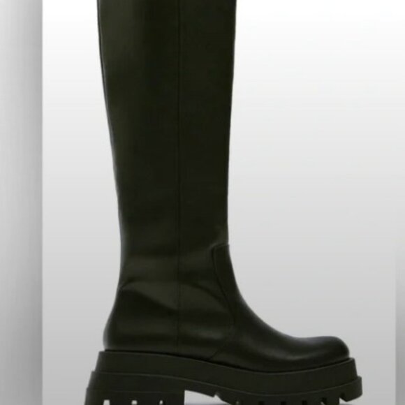 Zara Shoes - Zara Dark Lace-Up Boots